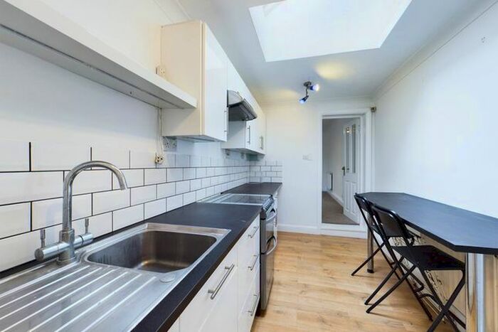 1 Bedroom Flat To Rent In Birkbeck Road, Sidcup, Kent, DA14