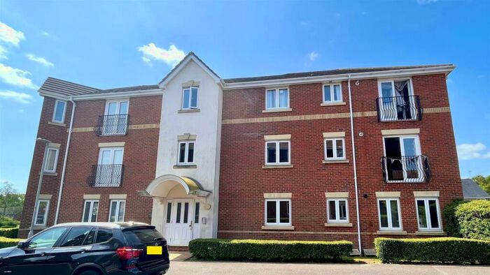 2 Bedroom Flat To Rent In Solomon Way, Hamworthy, BH15