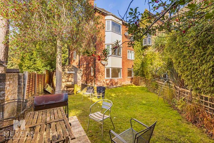 2 Bedroom Flat To Rent In Fairthorn Court, Bodorgan Road, Bournemouth, BH2