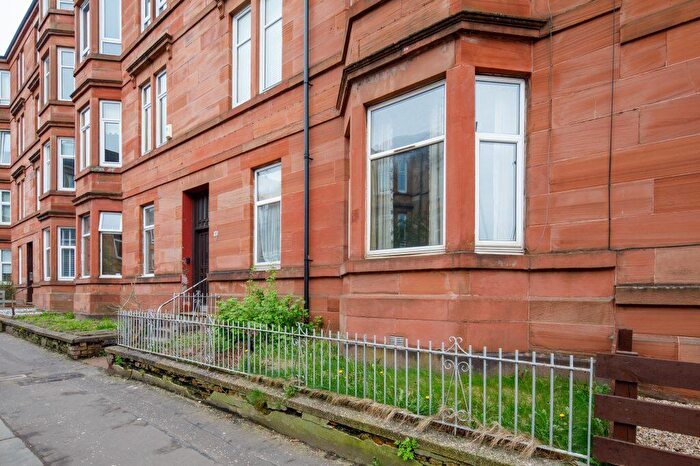 2 Bedroom Flat For Sale In Sinclair Drive, Langside, G42