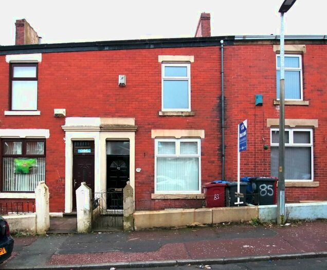 3 Bedroom Terraced House To Rent In Lynwood Road, Blackburn, BB2
