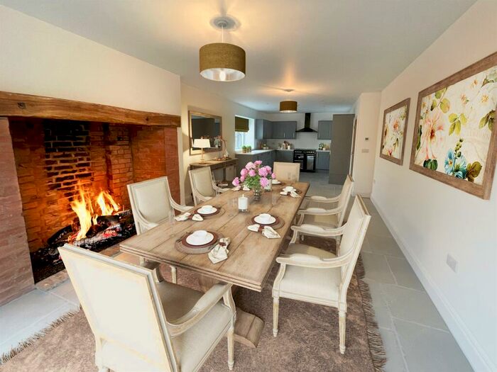 5 Bedroom Detached House For Sale In Bennetts Road North, Corley, Coventry, CV7