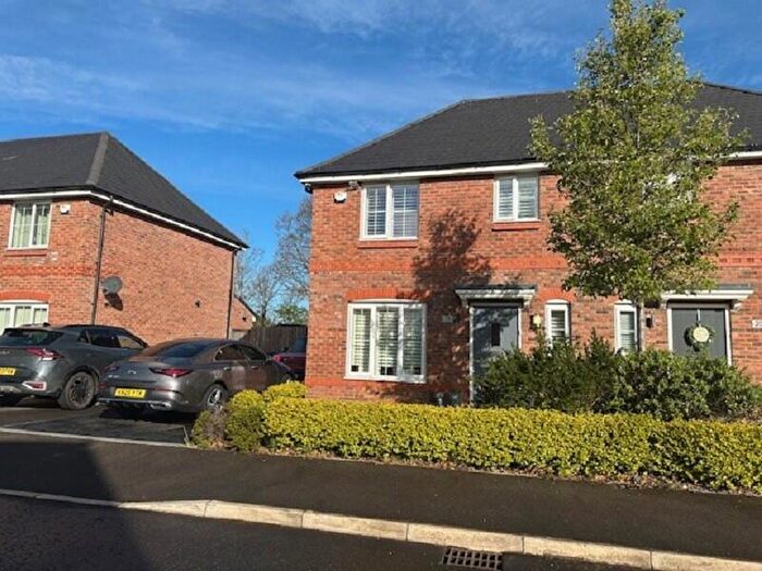 3 Bedroom Semi-Detached House To Rent In Ditton Drive, Halewood, Liverpool., L26