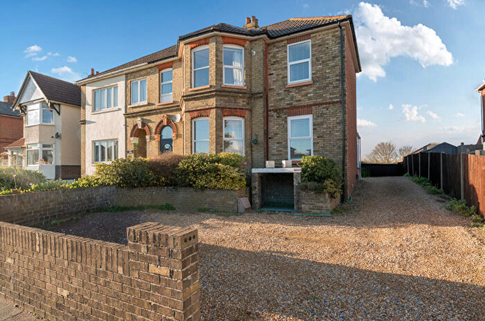 2 Bedroom Duplex For Sale In Peartree Avenue, Bitterne, Southampton, Hampshire, SO19