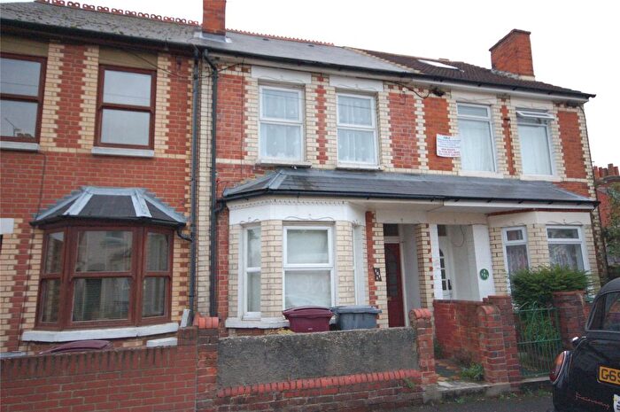 1 Bedroom Flat To Rent In Belmont Road, Reading, Berkshire, RG30