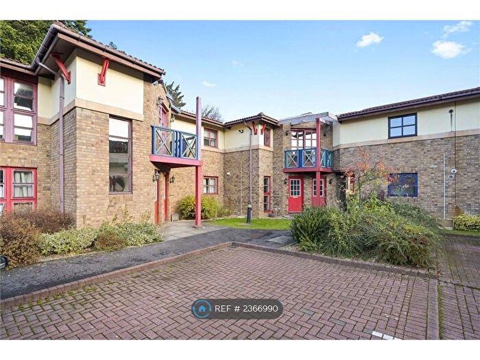 2 Bedroom Flat To Rent In East Werberside, Edinburgh, EH4