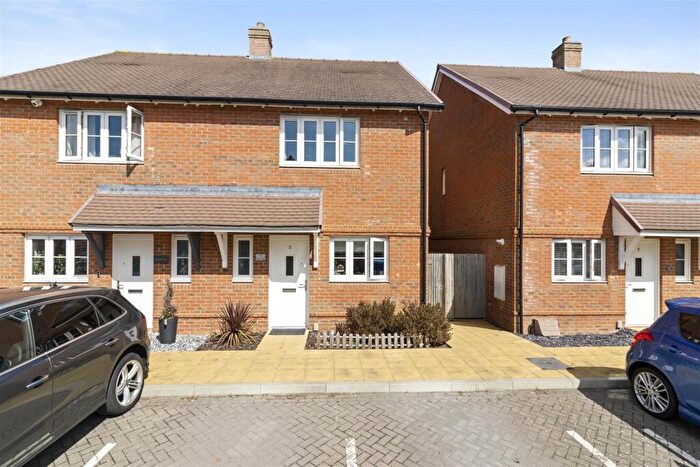 2 Bedroom Semi-Detached House For Sale In Kite Way, Hailsham, BN27