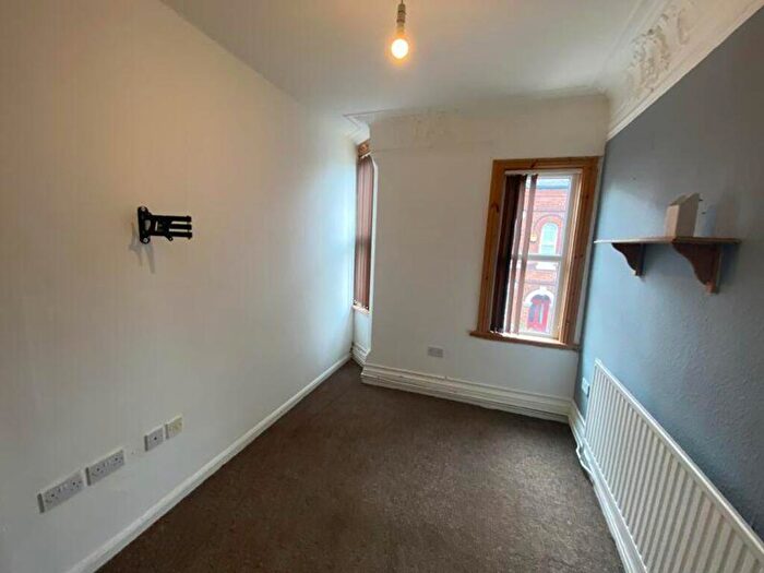 8 Bedroom House To Rent In Sherwin Grove, Nottingham, NG7