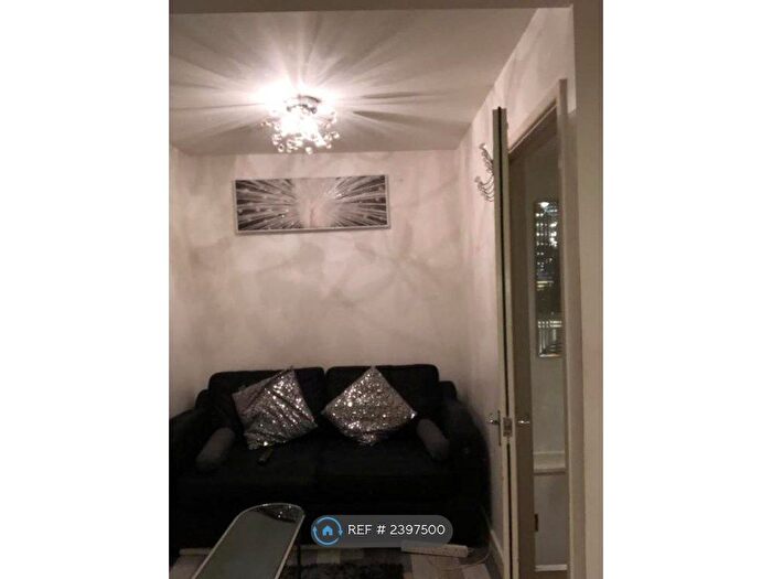 1 Bedroom Flat To Rent In St. Edmunds Road, Northampton, NN1