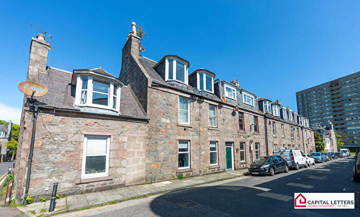 2 Bedroom Flat To Rent In Margaret Street Gl, Gilcomston, Aberdeen, AB10