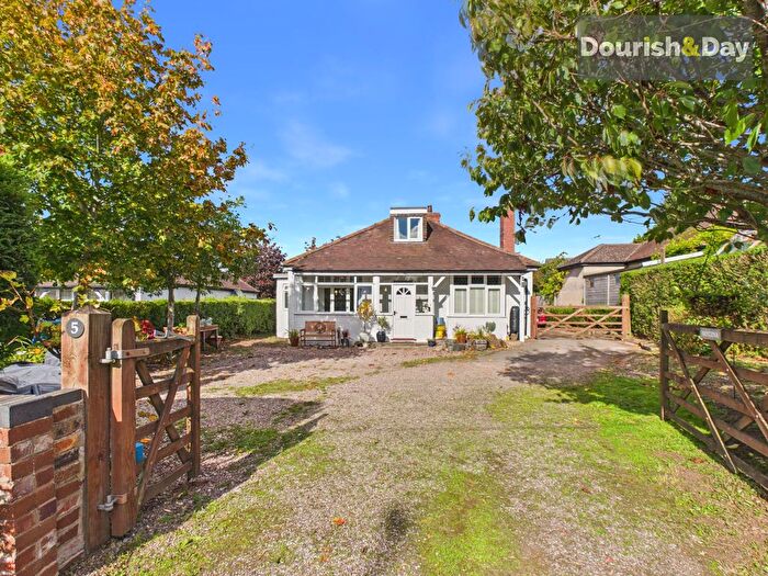 3 Bedroom Detached House For Sale In Market Drayton Road, Loggerheads, TF9