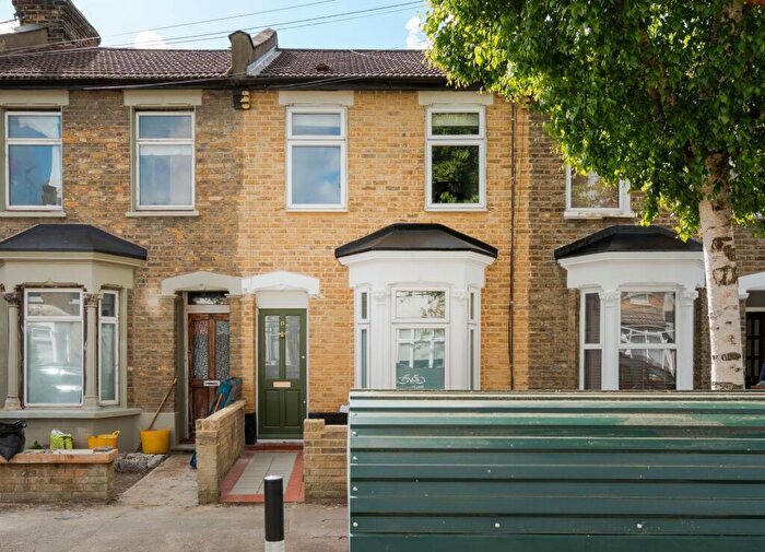 2 Bedroom Terraced House To Rent In Pevensey Road, Forest Gate, London, E7