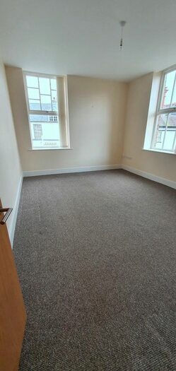 1 Bedroom Flat To Rent In Gemig St, St Asaph, LL17