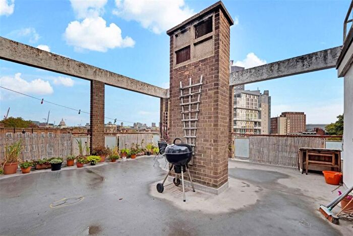 1 Bedroom Flat To Rent In Crosby Row, London, SE1