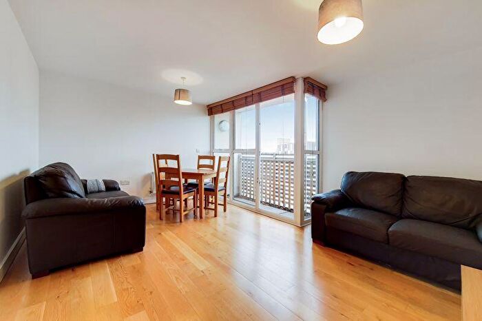 2 Bedroom Apartment To Rent In Milton Court, Wrights Road, E3