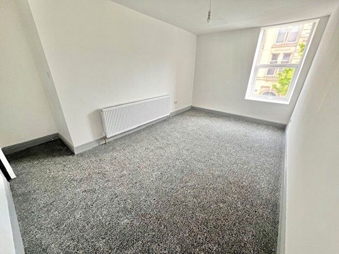 2 Bedroom Property To Rent In Horton Street, Halifax, HX1