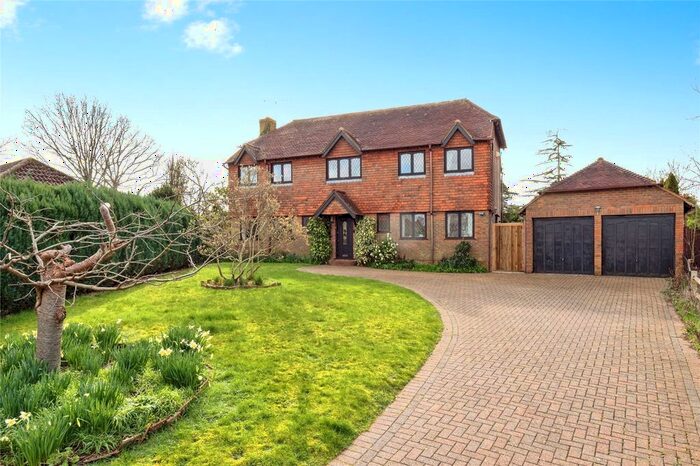 5 Bedroom Detached House For Sale In Weald View, Staplecross, Robertsbridge, East Sussex, TN32