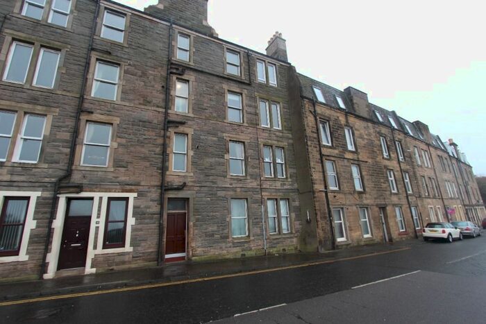 2 Bedroom Flat To Rent In Lower Granton Road, Leith, Edinburgh, EH5
