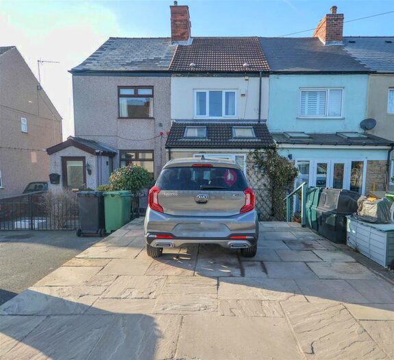 2 Bedroom Terraced House For Sale In Low Common, Renishaw, Sheffield, S21