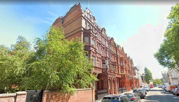 Studio To Rent In Bina Gardens, London SW5