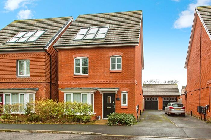 4 Bedroom Detached House For Sale In Loom Crescent, Bamber Bridge, Preston, Lancashire, PR5