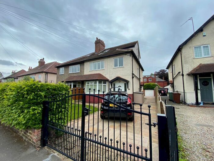 1 Bedroom Flat To Rent In Welburn Avenue, Weetwood, Leeds, LS16