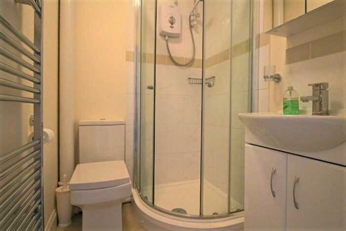 2 Bedroom Apartment To Rent In Dovercourt Road, Horfield, Bristol, BS7