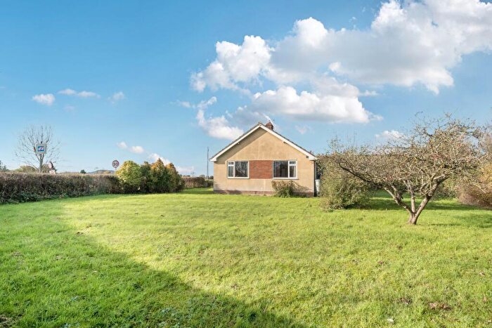 3 Bedroom Bungalow For Sale In Biddisham Lane, Biddisham, Axbridge, BS26