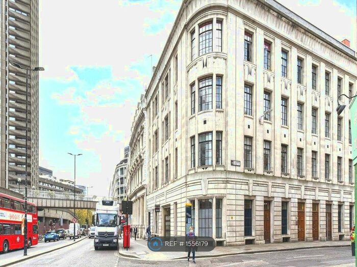 2 Bedroom Flat To Rent In Carthusian Street, London, EC1M