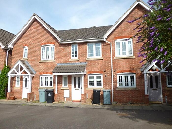 2 Bedroom Terraced House To Rent In Carisbrooke Grove, Stamford, PE9
