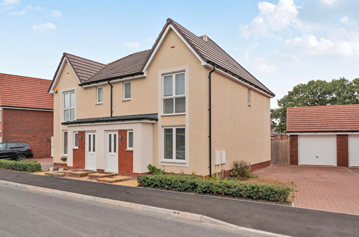 3 Bedroom Semi-Detached House For Sale In Eastlake, Tadpole Garden Village, Swindon, SN25