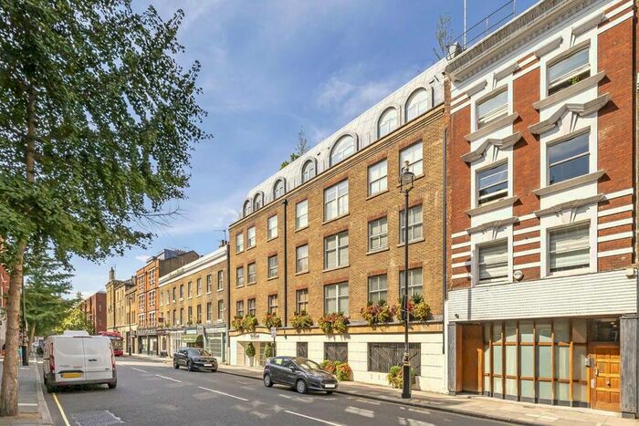 3 Bedroom Flat To Rent In Rochester Row, London, SW1P