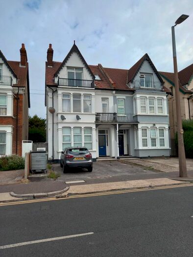 1 Bedroom Flat To Rent In Genesta Road, Westcliff-On-Sea, SS0