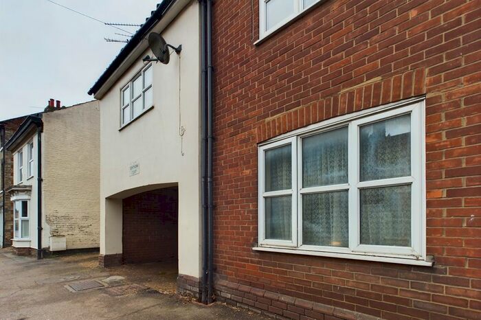 1 Bedroom Flat To Rent In Donthorn Court, Swaffham, PE37
