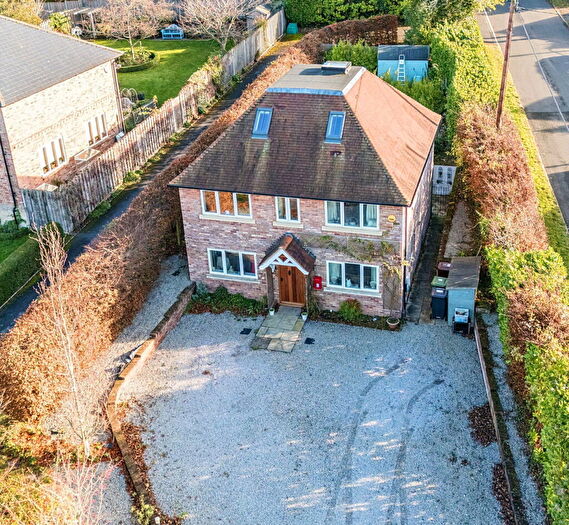 4 Bedroom Detached House For Sale In Chilbolton, SO20