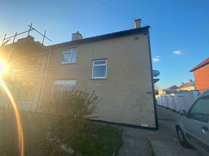 3 Bedroom House To Rent In Greystoke Avenue, Brentry, BS10