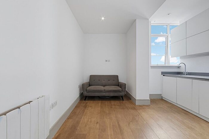 Studio To Rent In Philpot Street, London, E1