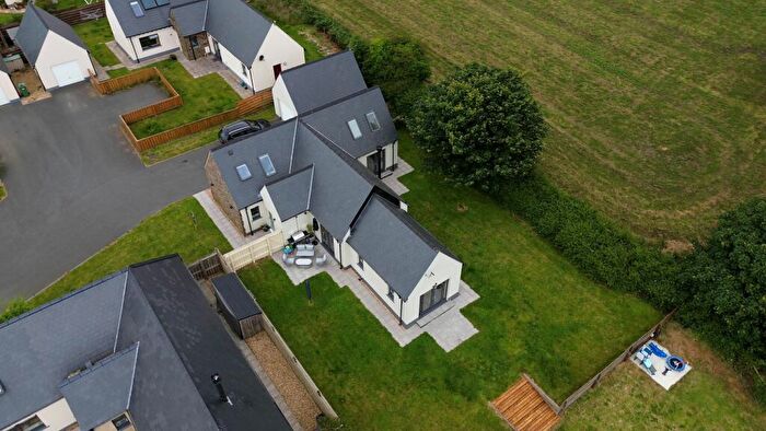 4 Bedroom Detached House For Sale In Cuffern, Roch, SA62