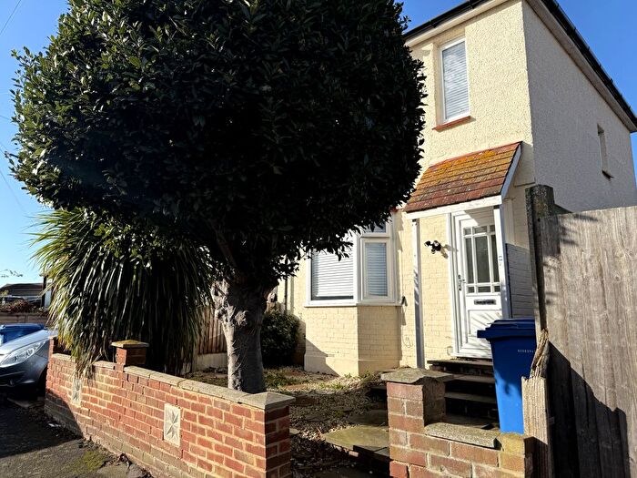 2 Bedroom Terraced House To Rent In Tams Gardens, Minster-On-Sea, ME12