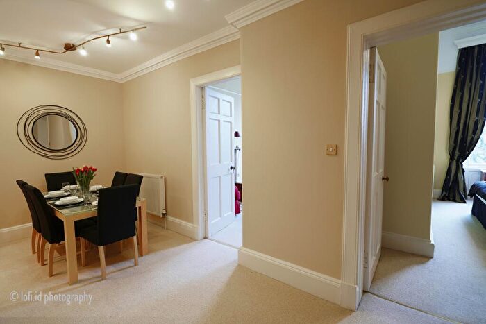 2 Bedroom Flat To Rent In Drummond Place, New Town, Edinburgh, EH3