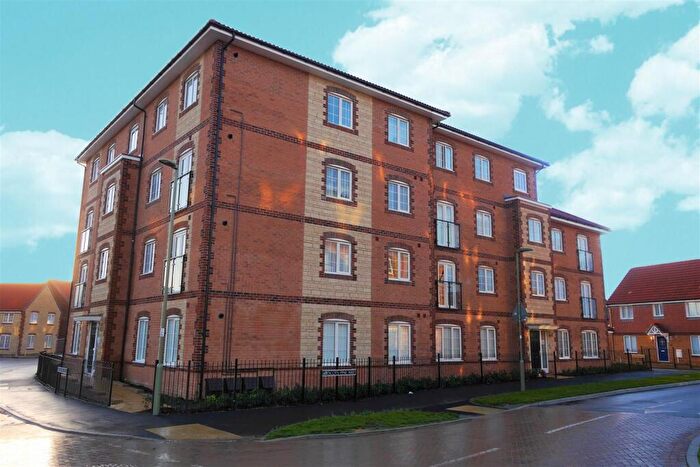 2 Bedroom Apartment To Rent In Scots Pine Way, Didcot, OX11