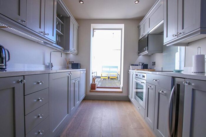 3 Bedroom Town House For Sale In Blackmill Road, Southwold, IP18