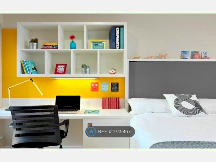 Studio To Rent In Walmgate, York, YO1