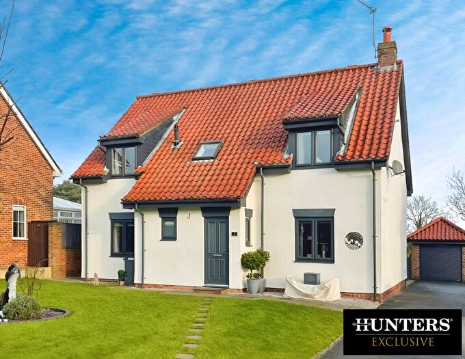 4 Bedroom Detached House For Sale In Lakeside, Primrose Valley, Filey, YO14