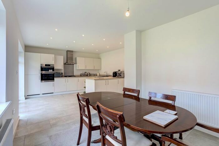 4 Bedroom Detached House For Sale In Armett Close, Congleton, CW12