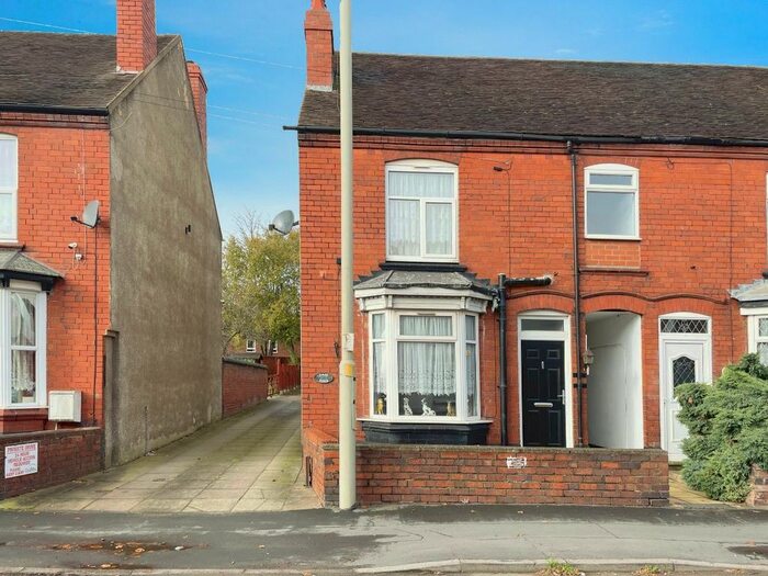 2 Bedroom End Of Terrace House To Rent In Commonside, Pensnett, Brierley Hill, DY5