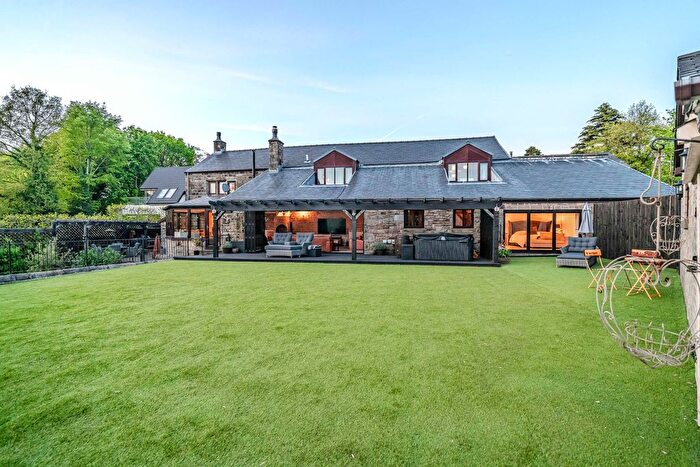 5 Bedroom Property For Sale In Hardacre Lane, Whittle-Le-Woods, PR6