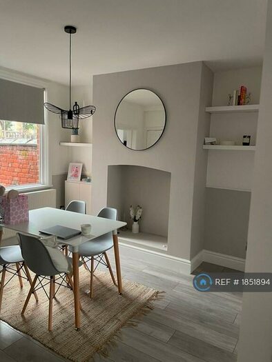 2 Bedroom Terraced House To Rent In Cherry Road, Chester, CH3