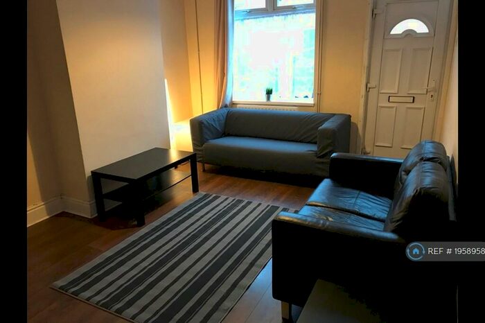 3 Bedroom Terraced House To Rent In Surrey Street, Derby, DE22