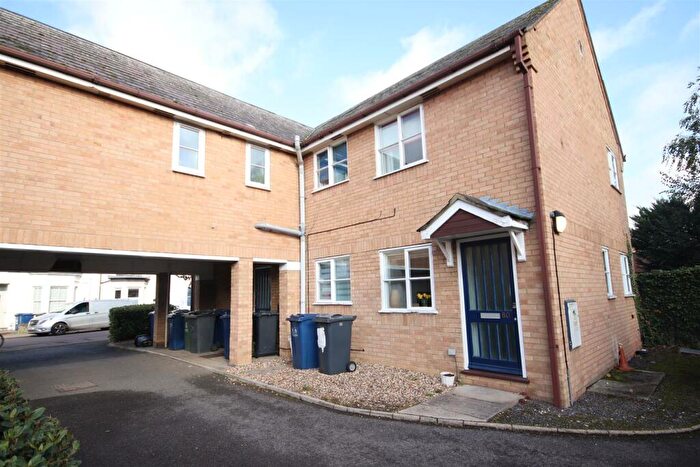 1 Bedroom Flat To Rent In Devonshire Mews, CB1